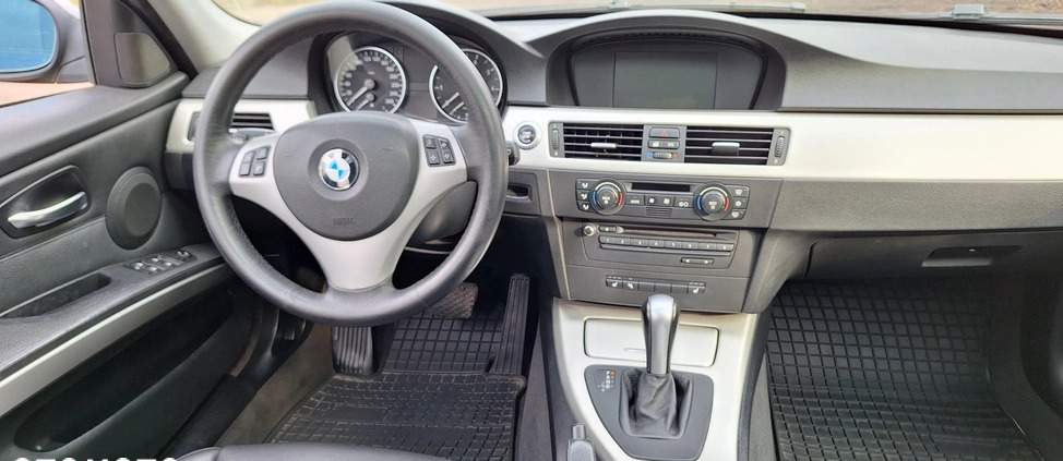 BMW Seria 3 cena 25900 przebieg: 137000, rok produkcji 2005 z Poznań małe 326